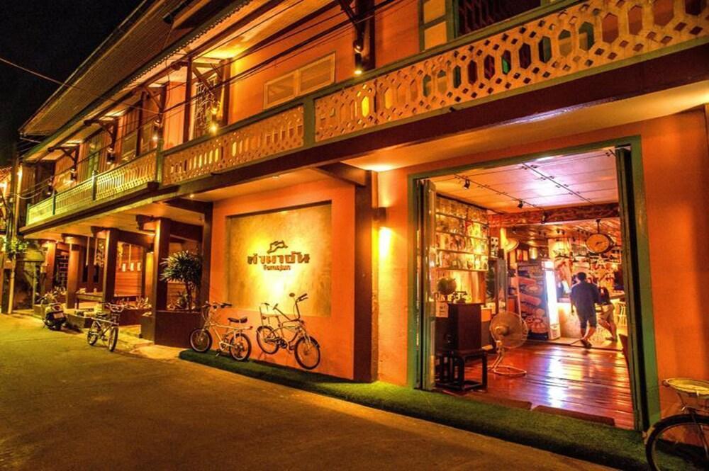 塔玛郡酒店 尖竹汶 外观 照片
